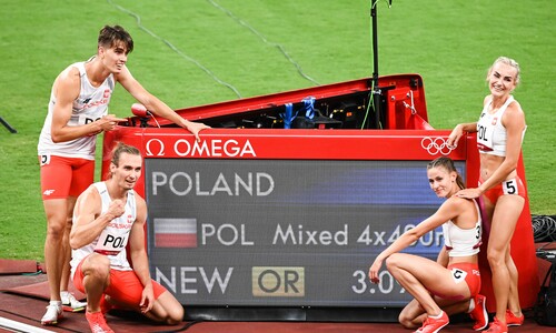 7. miejsce w 87. Plebiscycie  Przeglądu Sportowego - Sztafeta mieszana 4x400m z naszą Justyną Swięty- Ersetic 