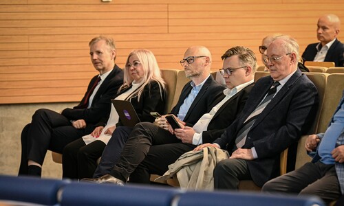 Zdjęcie uczestników konferencji 